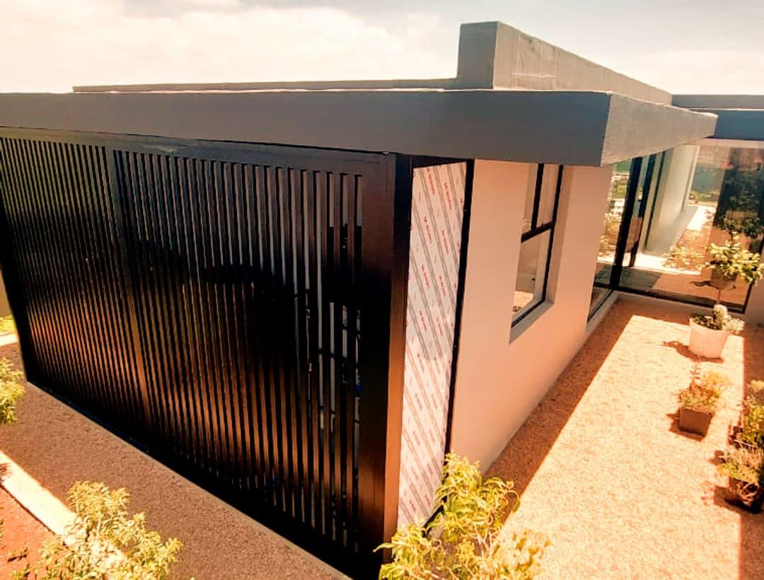 Aluminium Sliding Screens