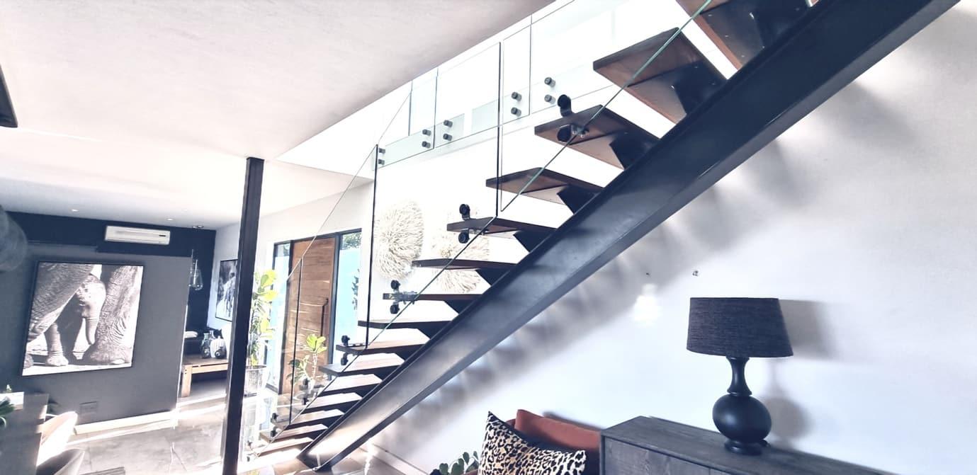 Side Mount Balustrade